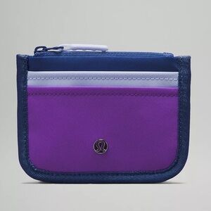 lululemon true identity card case